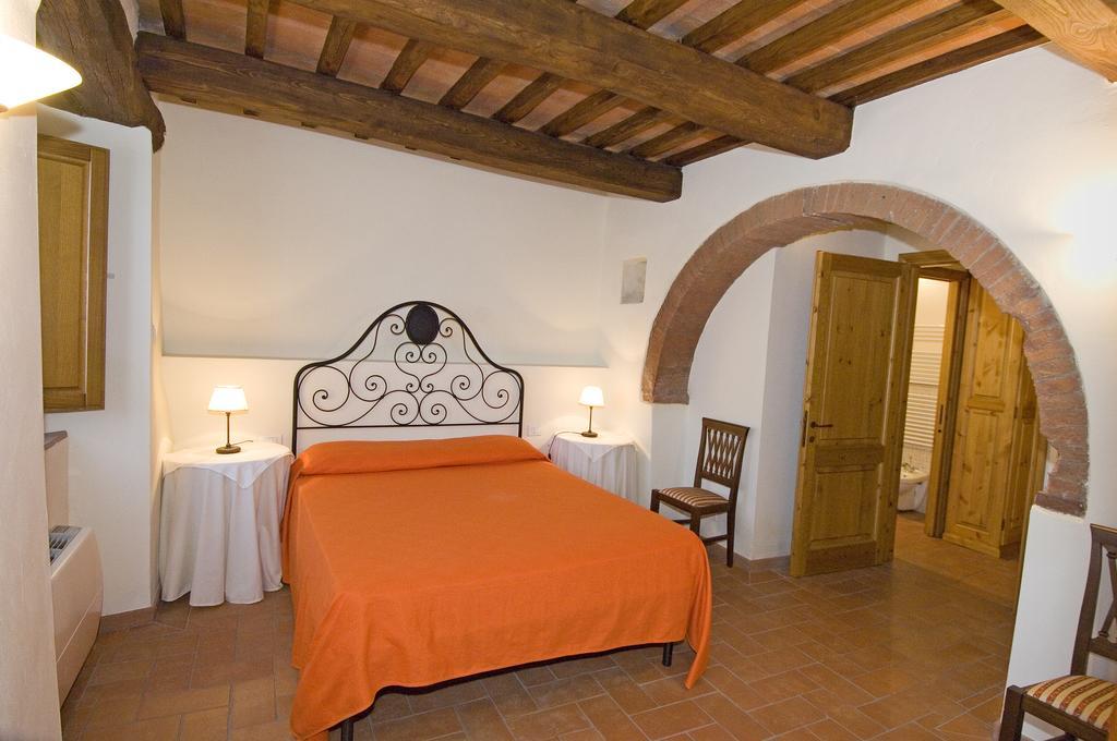 Agriturismo Campo Lungo San Donato in Poggio Phòng bức ảnh