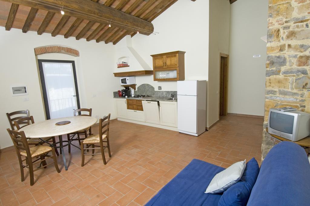 Agriturismo Campo Lungo San Donato in Poggio Phòng bức ảnh